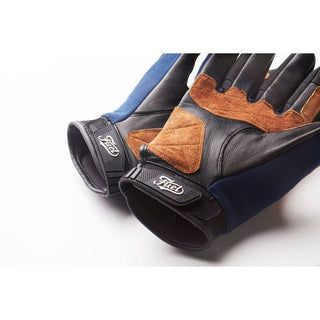 Fuel Astrail Gloves in Navy 