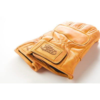 Fuel United Gloves in Yellow 