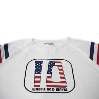 Wheels and Waves Hornet Long sleeve in White 