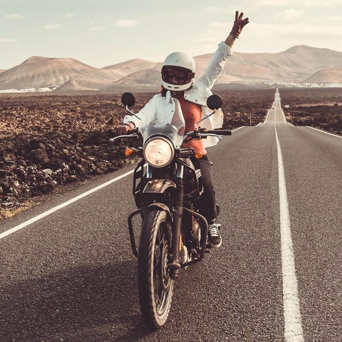 Wildust Sisters Armalith Jacket - White | Veloce Club