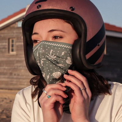 Wildust Sisters Neck Tube - Green Bay | Veloce Club